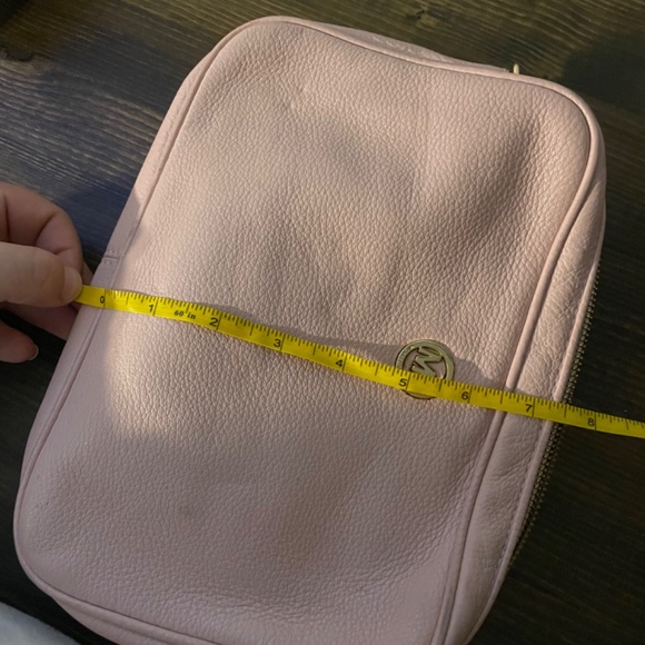 Michael Kors light pink Crossbody - Picture 4 of 5